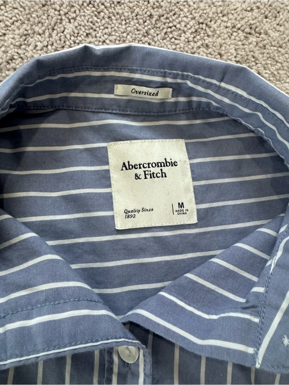 Abercrombie & Fitch Blue and White Striped Button-Down Shirt - Picture 4 of 7